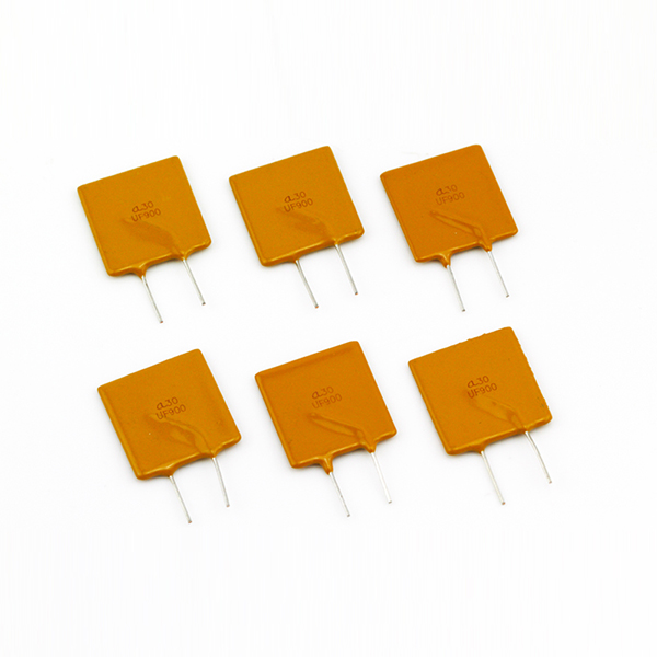 JDTFUSE 9A /30V 插件可恢復(fù)保險(xiǎn)絲